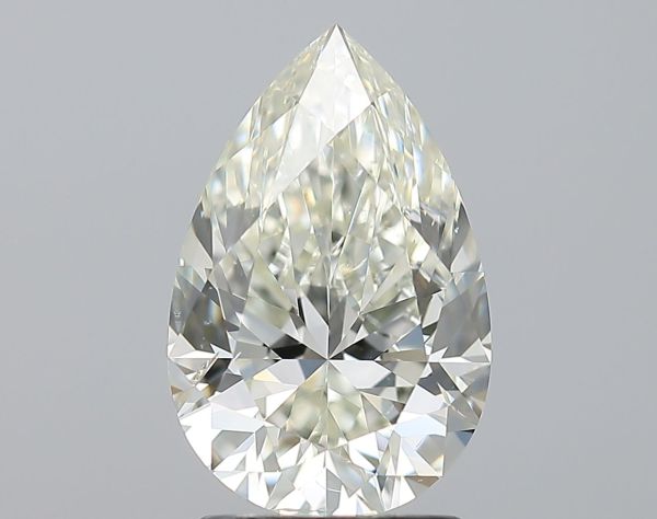 620496942 - 2 carat  natural diamond