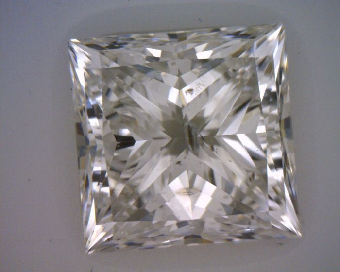 2244516229 - 2 carat  natural diamond