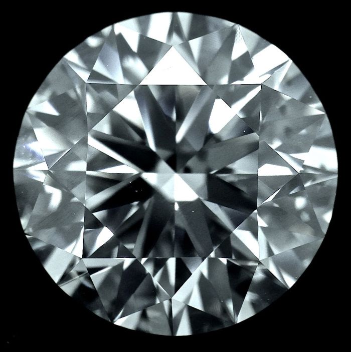 2141664120 - 5 carat  natural diamond