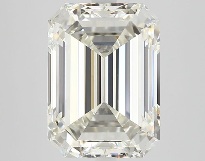 2235486506 - 4 carat  natural diamond