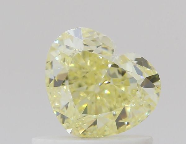 2498126162 - 1 carat  natural diamond