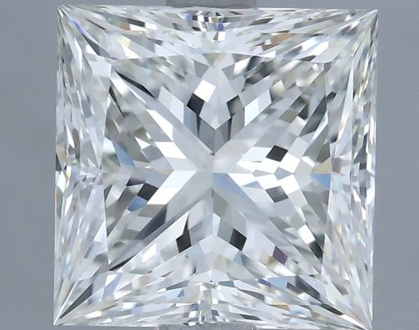 667428909 - 2 carat  natural diamond