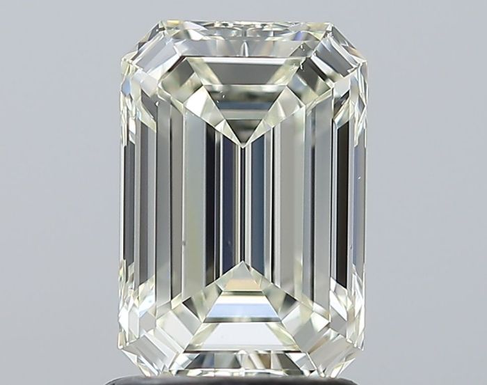 652483622 - 1.5 carat  natural diamond