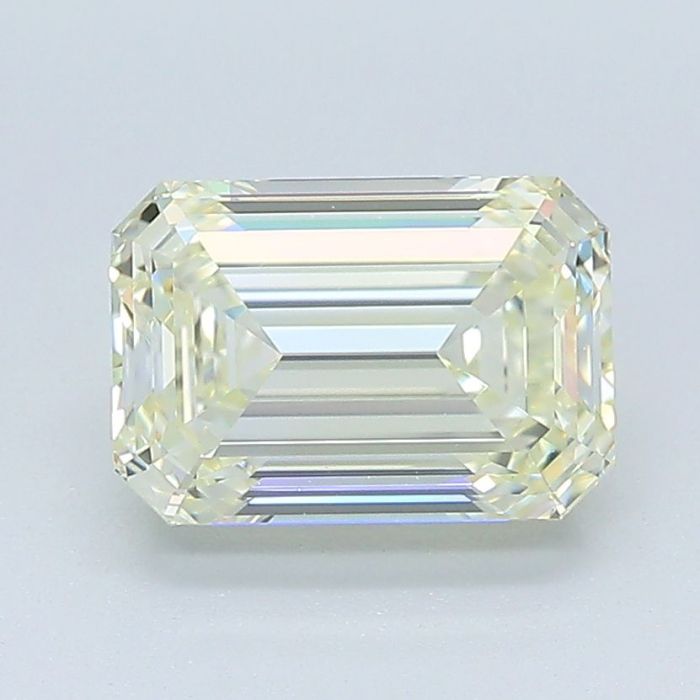 7458371119 - 2 carat  natural diamond