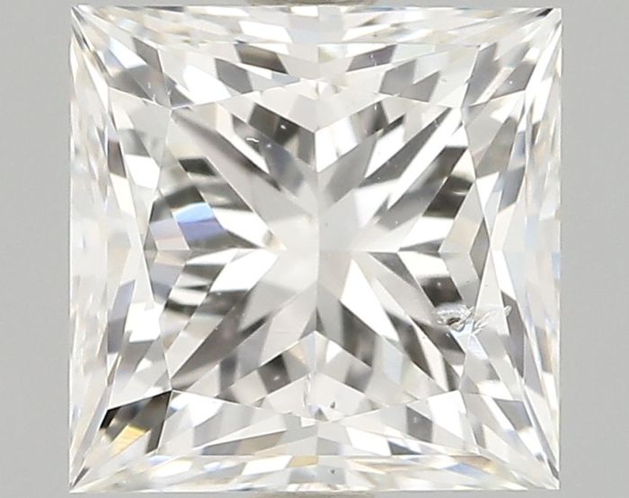 3435360715 - 1.5 carat  natural diamond