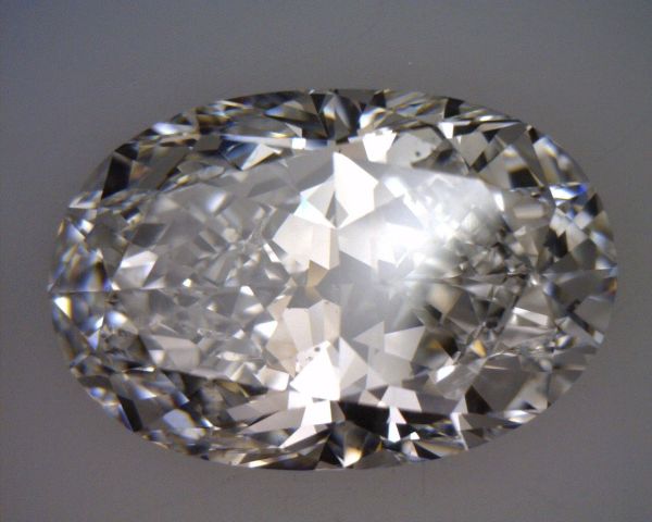 2155546906 - 5 carat  natural diamond