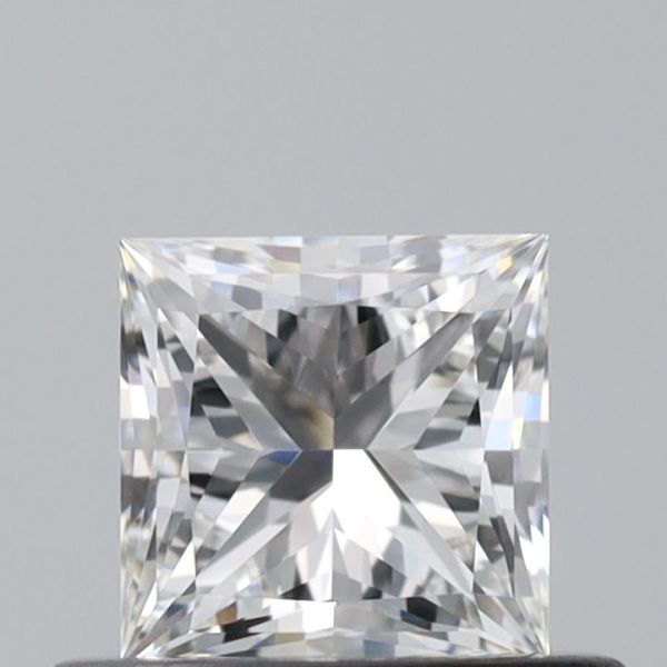 2517374624 - 0.5 carat  natural diamond