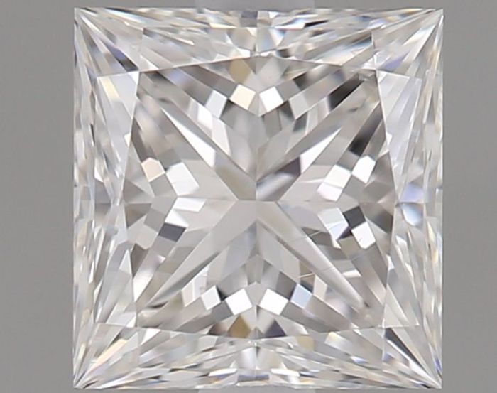 1518205978 - 0.5 carat  natural diamond