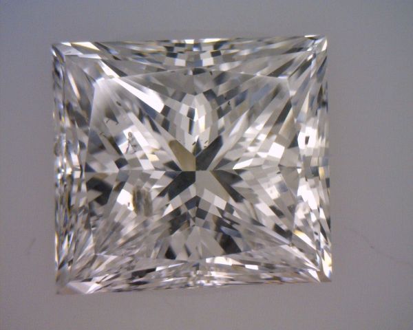 2145284120 - 2 carat  natural diamond