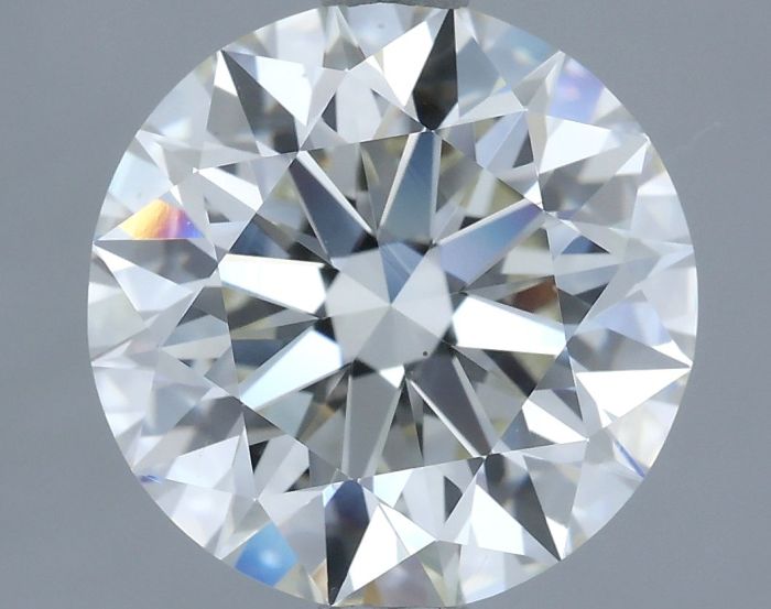 675506394 - 3 carat  natural diamond