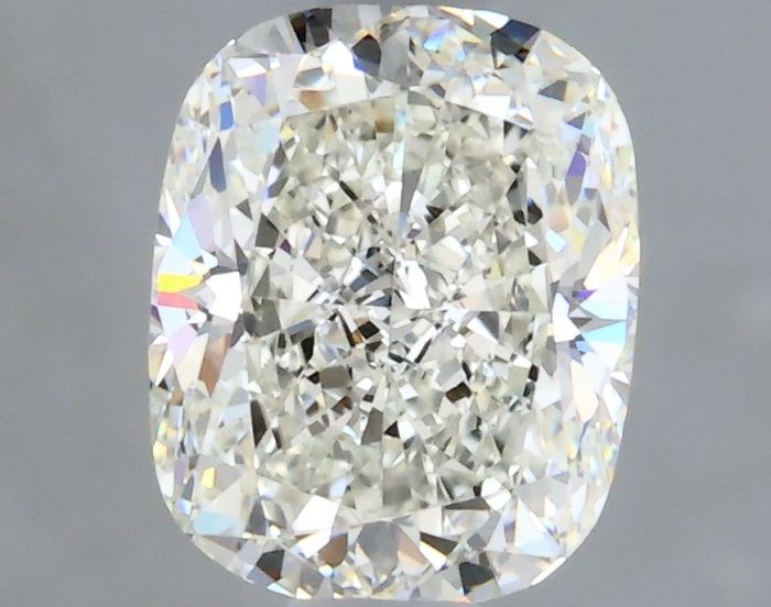 1507851563 - 1 carat  natural diamond
