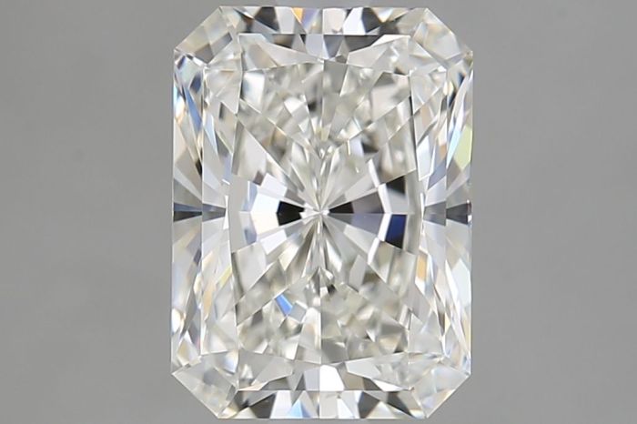 7508816933 - 2 carat  natural diamond