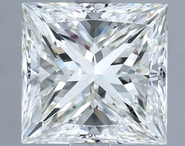 649405548 - 4 carat  natural diamond