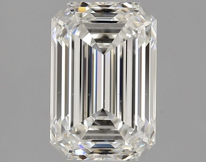 6511236796 - 2 carat  natural diamond
