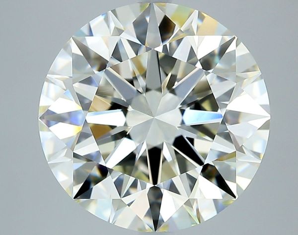 642463519 - 7 carat  natural diamond