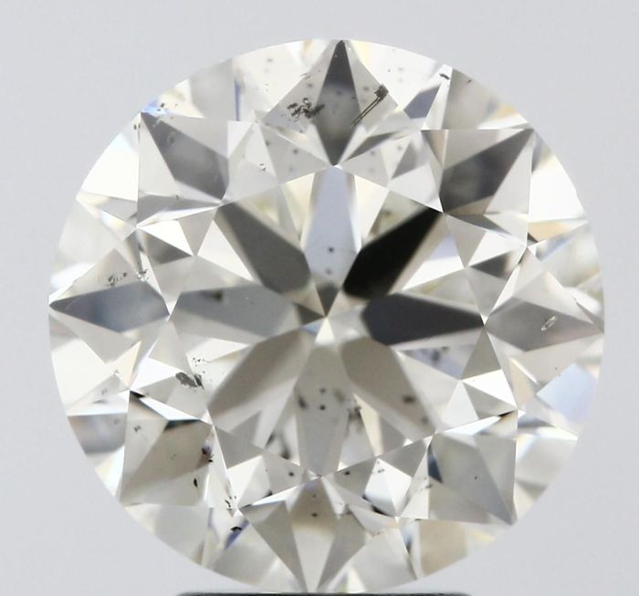 588362937 - 4 carat  natural diamond