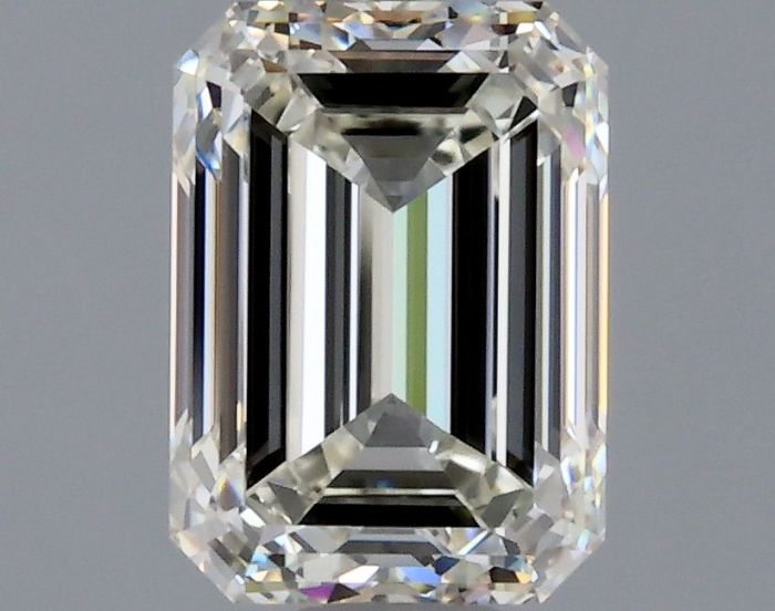 7516134175 - 1 carat  natural diamond