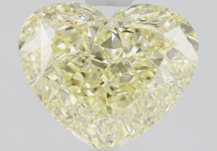 5476138029 - 1 carat  natural diamond