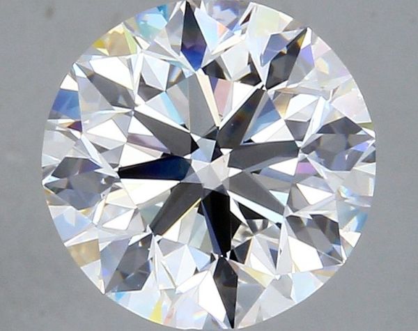 5503841648 - 4 carat  natural diamond