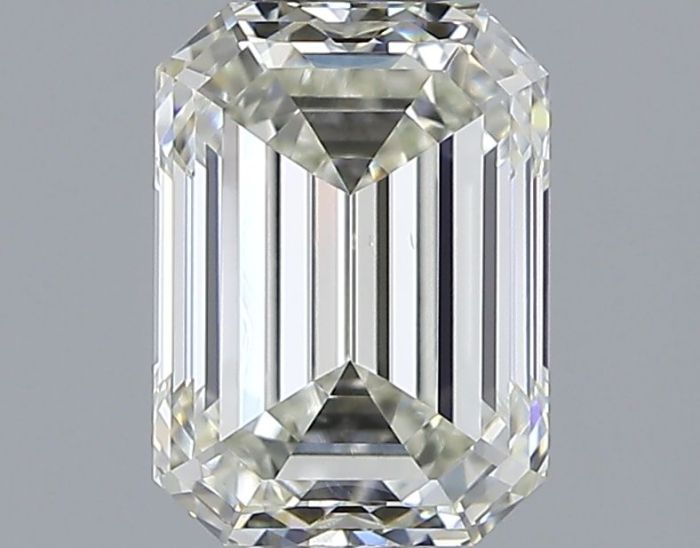 651486027 - 1.5 carat  natural diamond