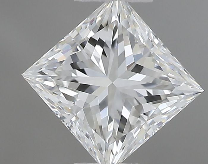 1483584297 - 0.5 carat  natural diamond