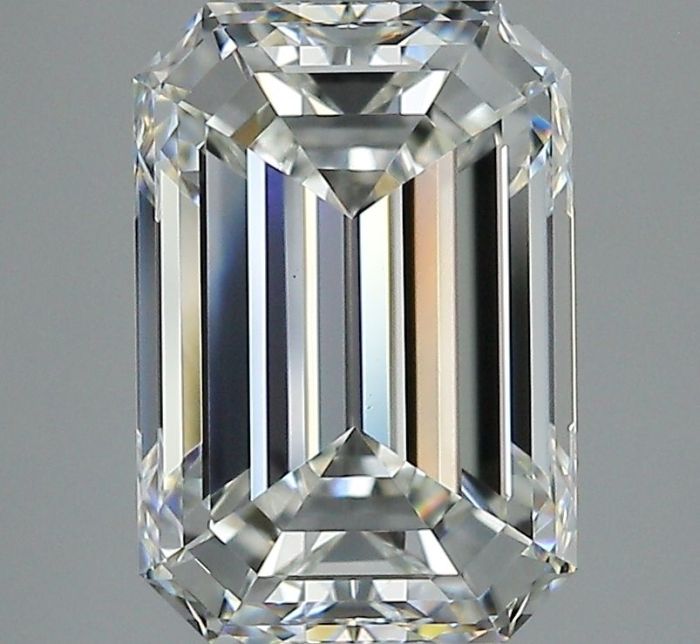 1503260383 - 2 carat  natural diamond