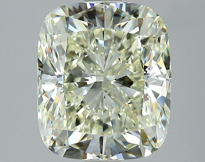 496106683 - 4 carat  natural diamond