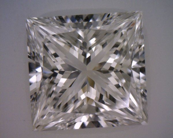 2188896970 - 2 carat  natural diamond
