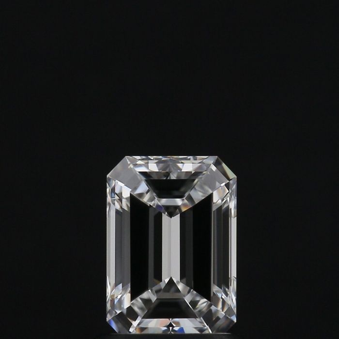 2486490112 - 1 carat  natural diamond