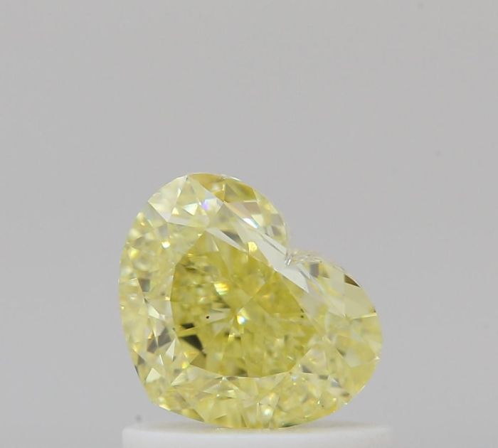 6502016528 - 1 carat  natural diamond