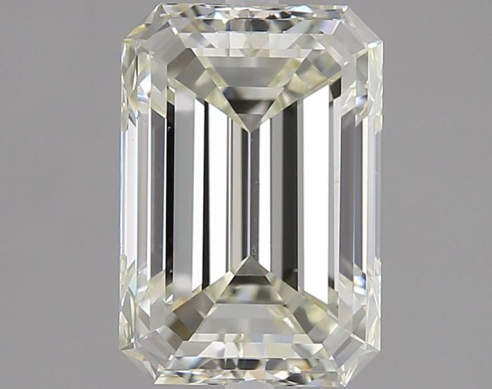 651482211 - 2 carat  natural diamond