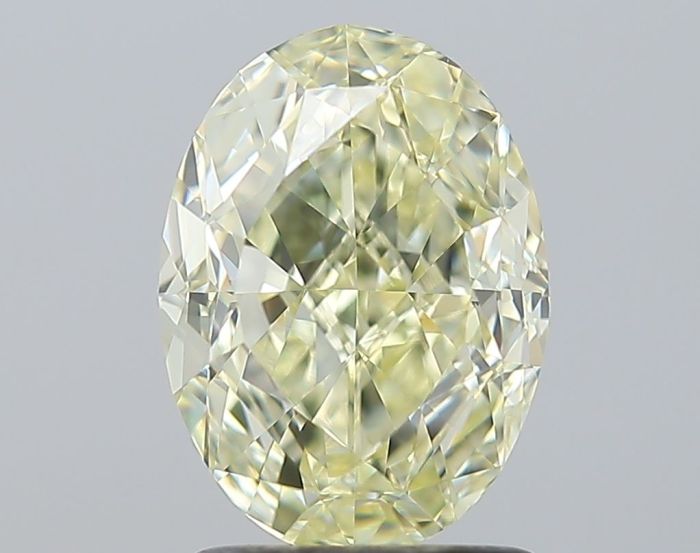 1232473715 - 2 carat  natural diamond