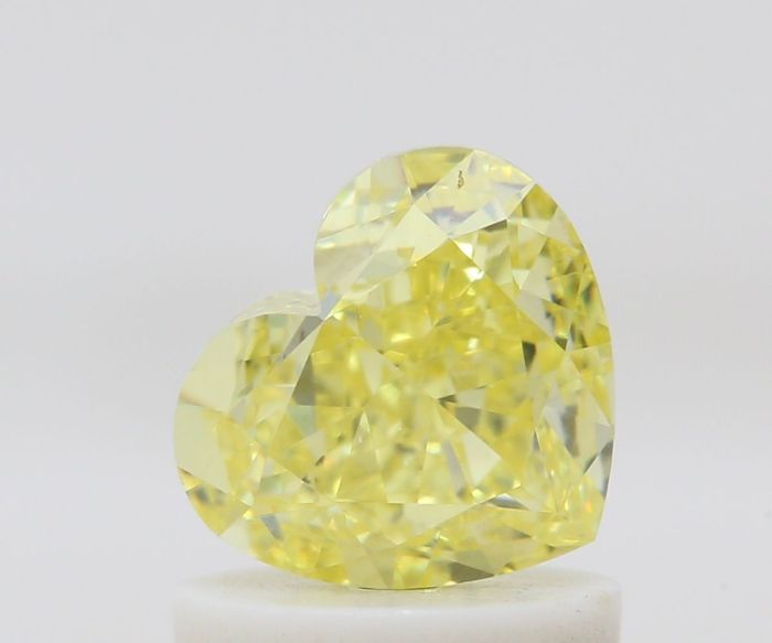 2454713255 - 1 carat  natural diamond
