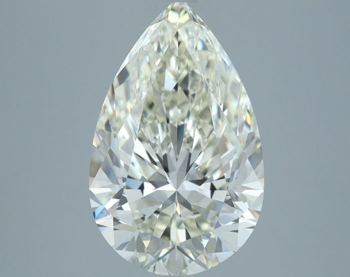 669473916 - 3 carat  natural diamond