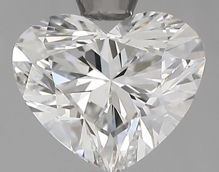 436062074 - 1 carat  natural diamond