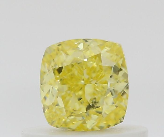 2477673077 - 0.5 carat  natural diamond