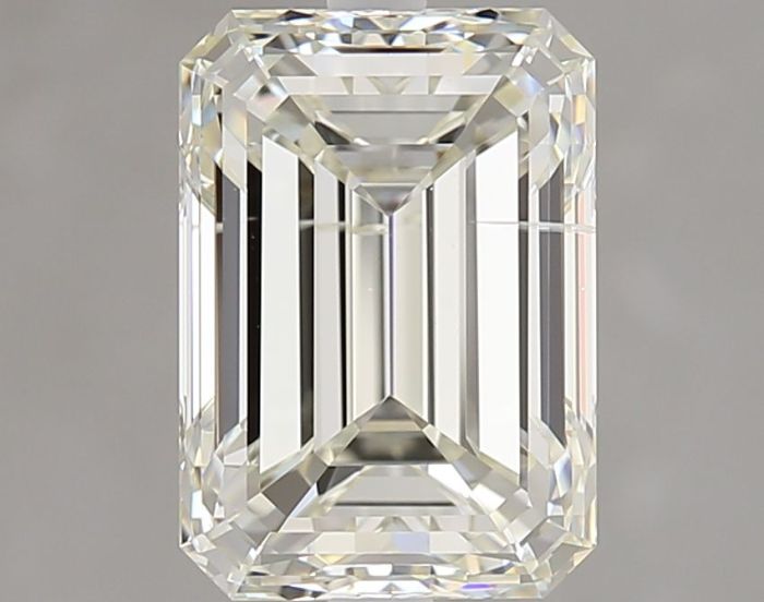 651482430 - 2 carat  natural diamond