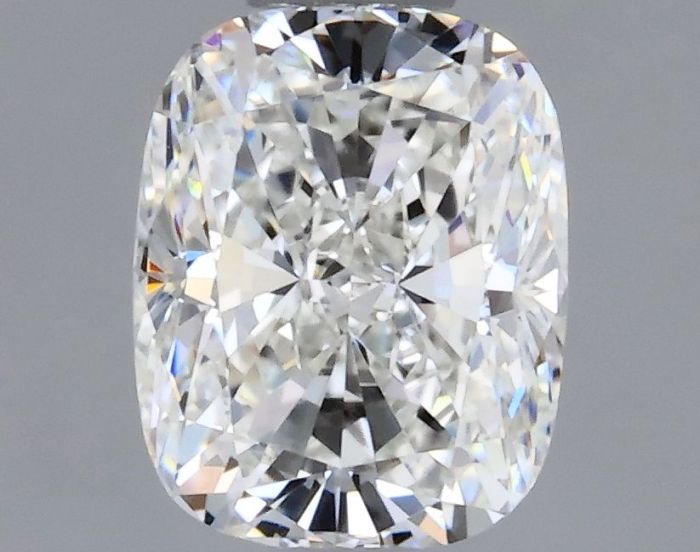 5493697046 - 0.5 carat  natural diamond