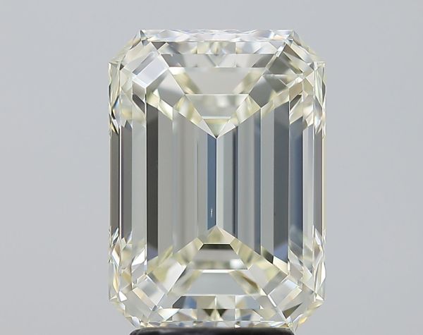 671486329 - 4 carat  natural diamond
