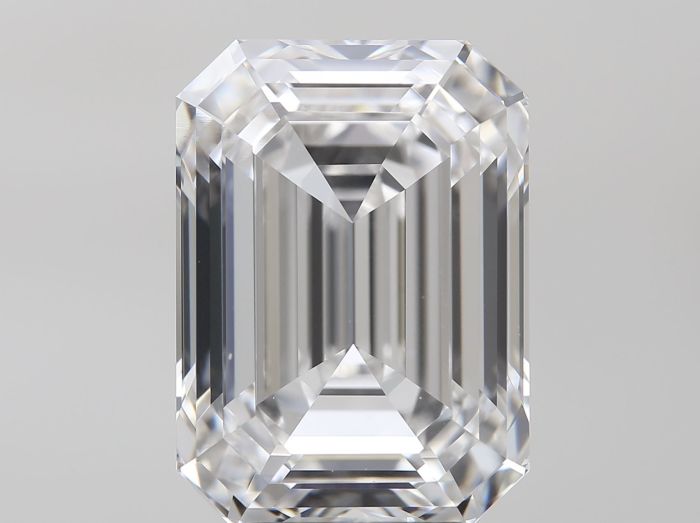 1473294939 - 5 carat  natural diamond