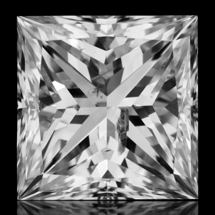 6472647332 - 1 carat  natural diamond