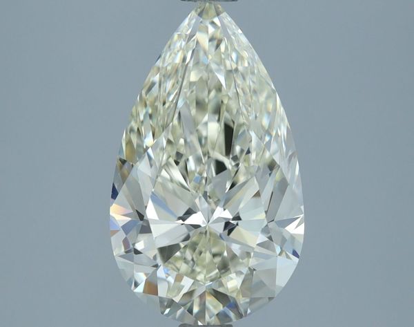 621444136 - 2 carat  natural diamond